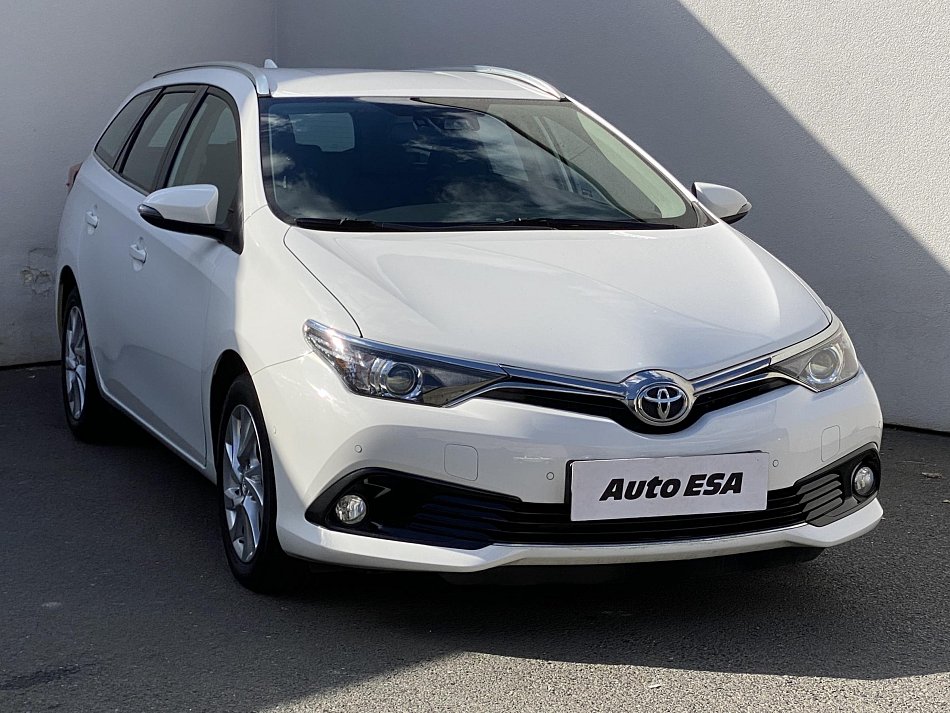 Toyota Auris 1.6 i 