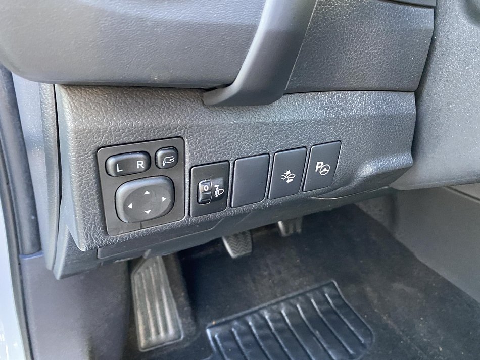 Toyota Auris 1.6 i 