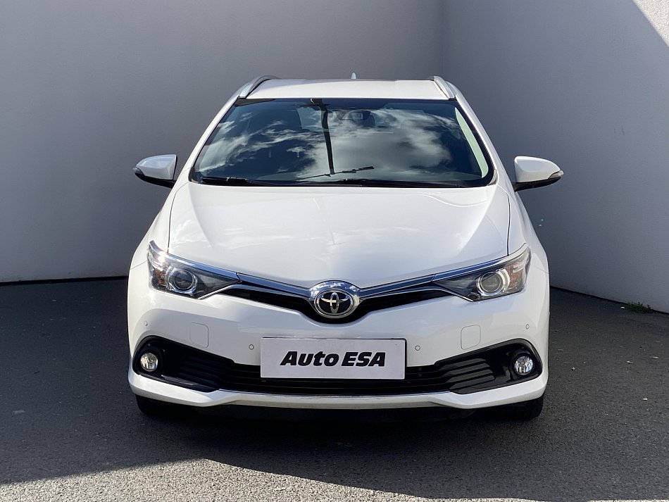 Toyota Auris 1.6 i 
