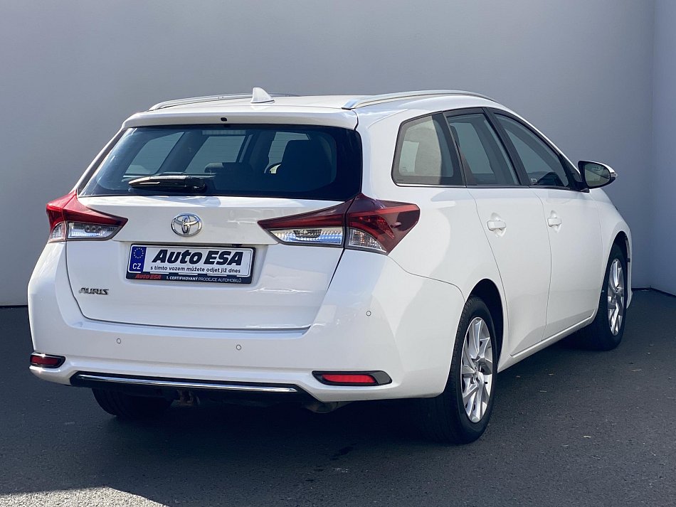 Toyota Auris 1.6 i 