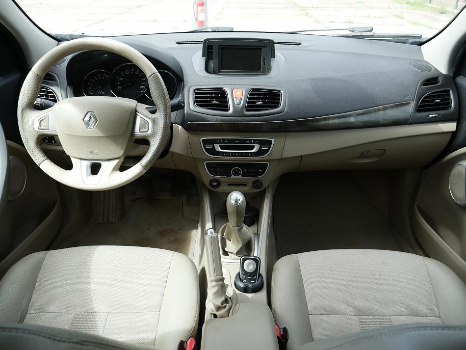 Renault Fluence 1.6i 