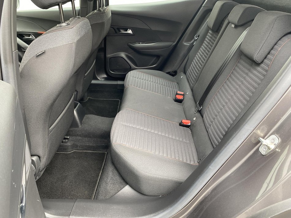 Peugeot 2008 1.2 PT Active