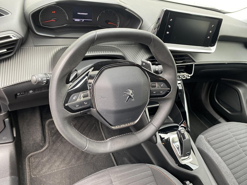 Peugeot 2008 1.2 PT Active