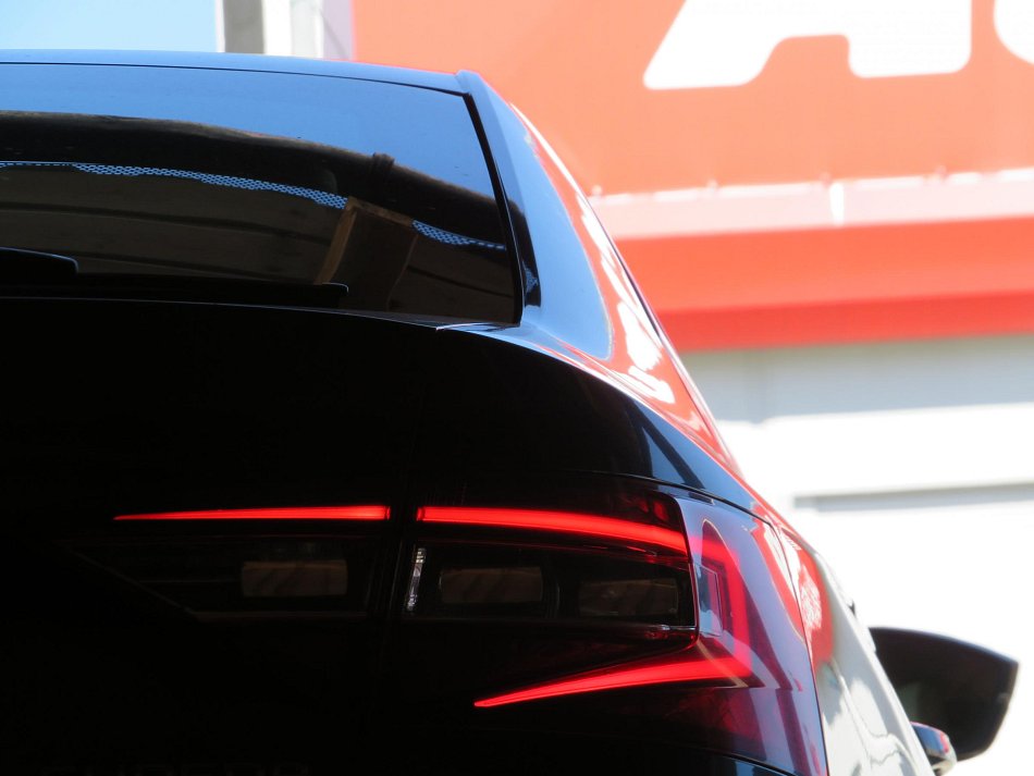 Škoda Superb III 2.0 TDi Style Plus