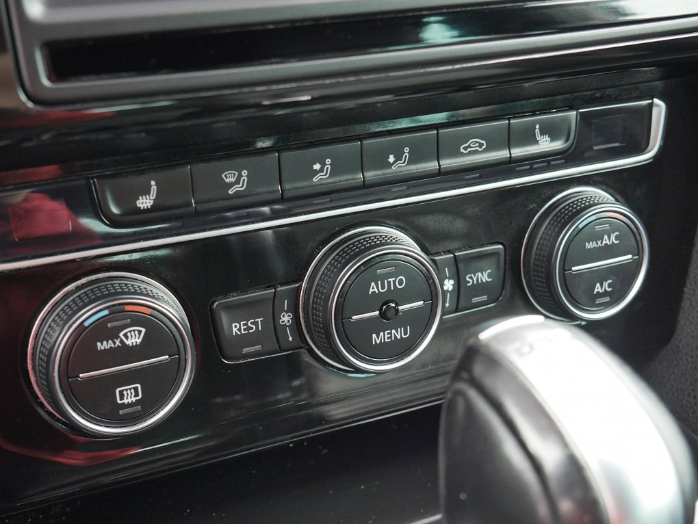 Volkswagen Passat 2.0TDi 