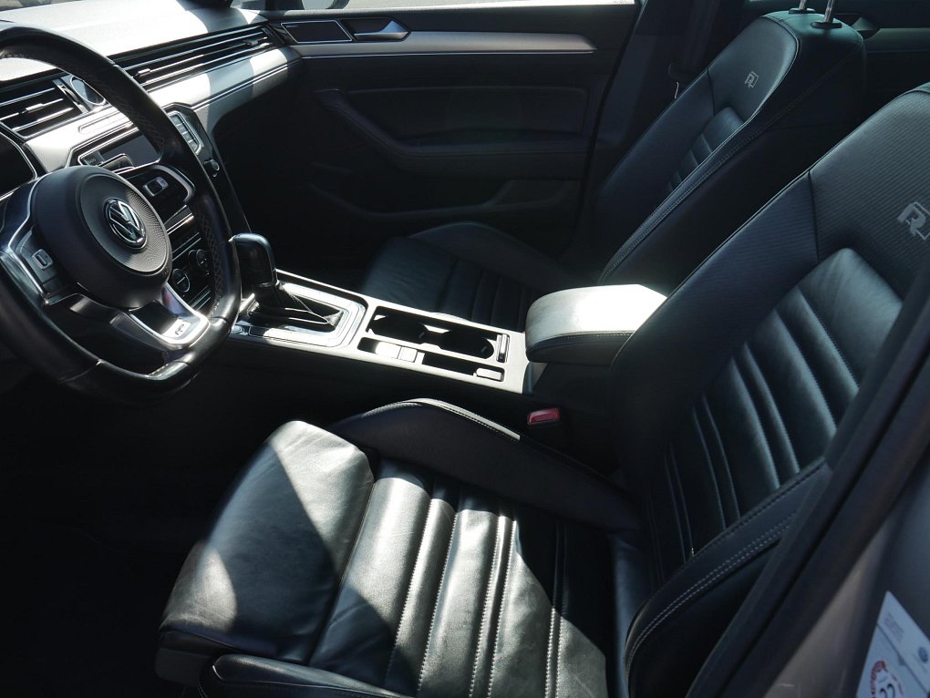 Volkswagen Passat 2.0TDi 