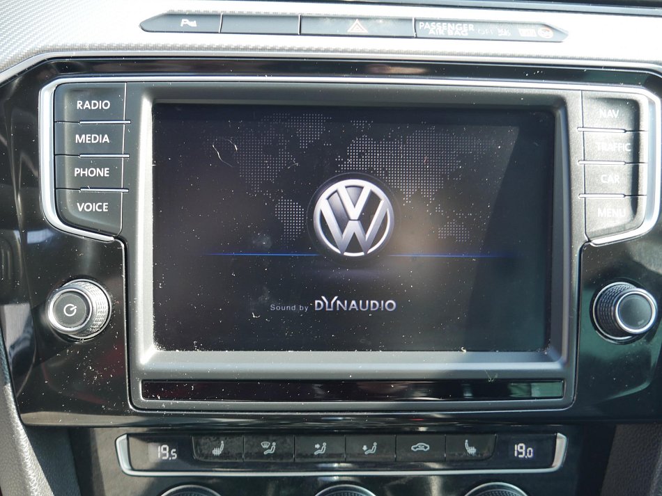 Volkswagen Passat 2.0TDi 