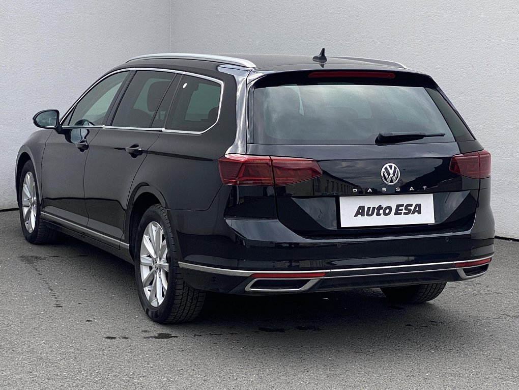 Volkswagen Passat 2.0 TDi Elegance
