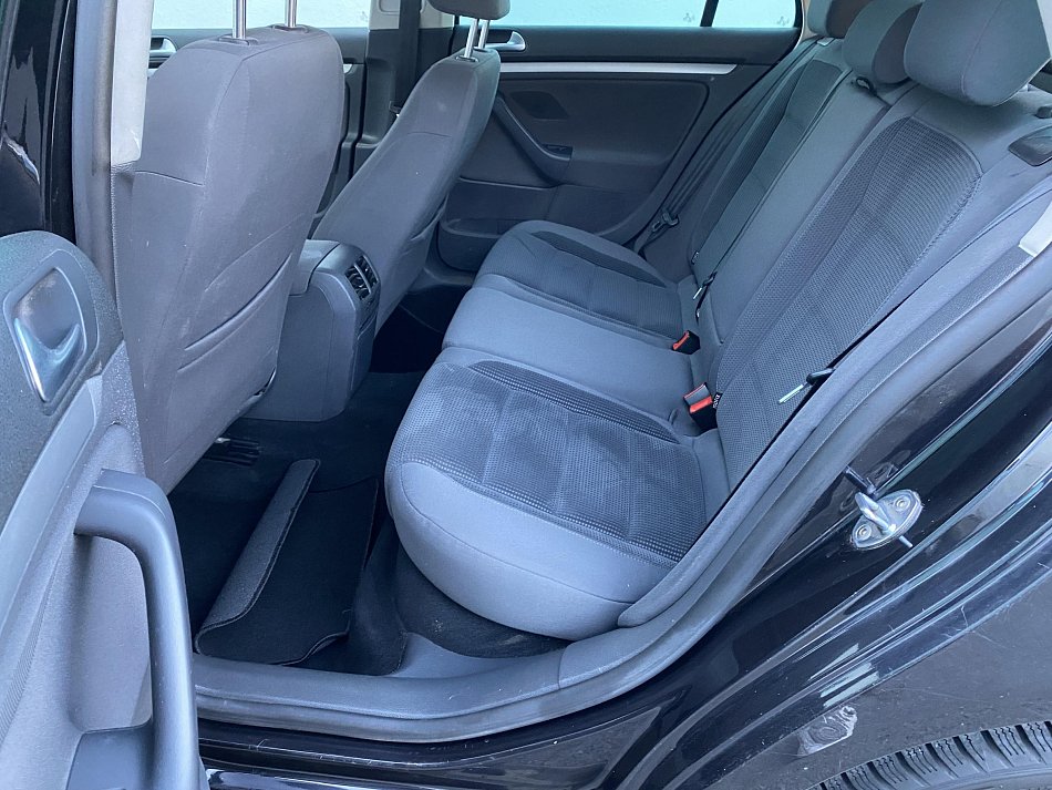 Volkswagen Golf 1.9 TDi 