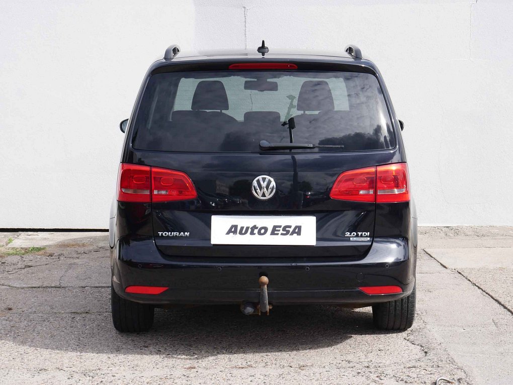 Volkswagen Touran 2.0 TDi 