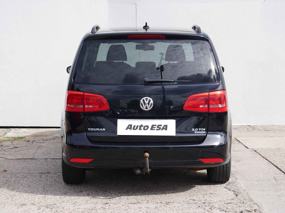 Volkswagen Touran 2.0 TDi 