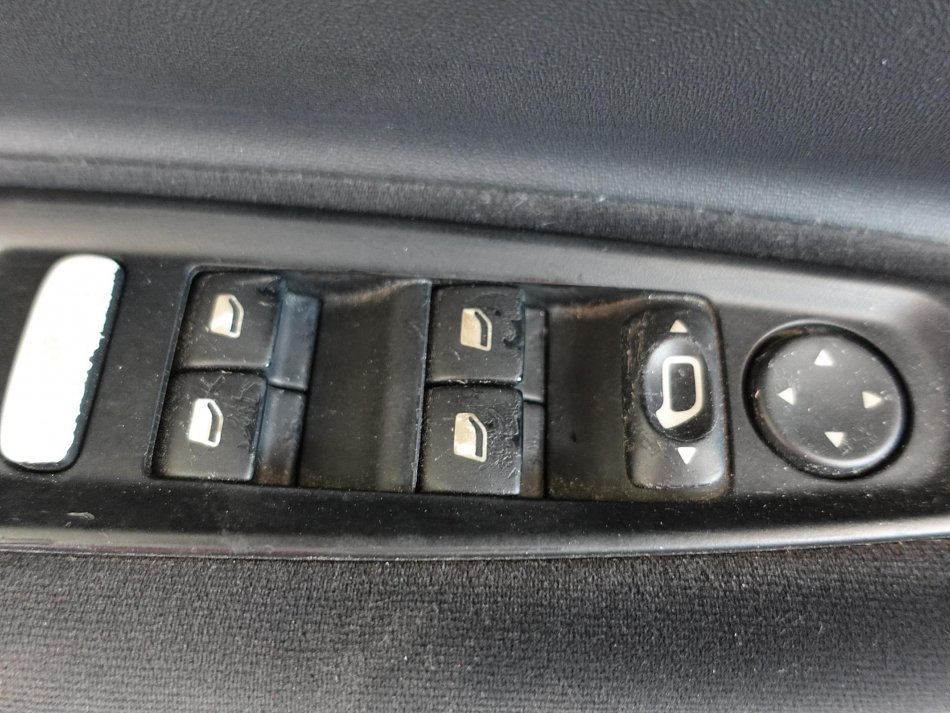 Citroën C4 1.6i 