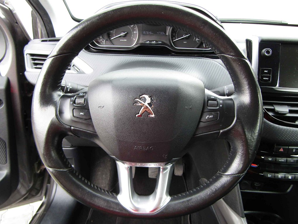 Peugeot 2008 1.2 VTi 