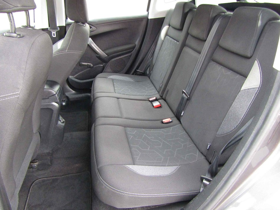 Peugeot 2008 1.2 VTi 