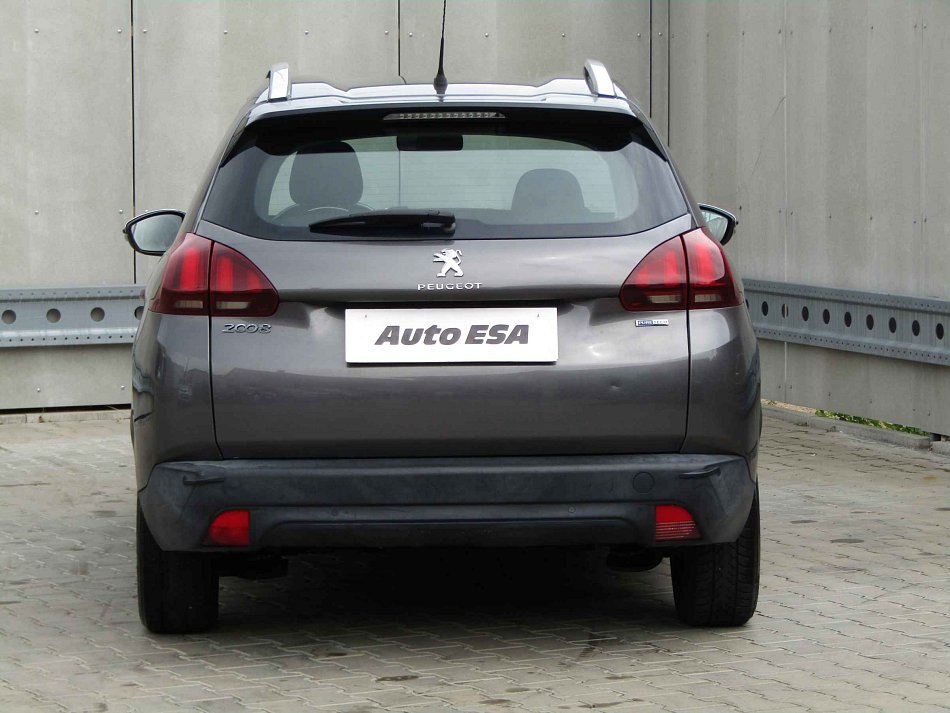 Peugeot 2008 1.2 VTi 