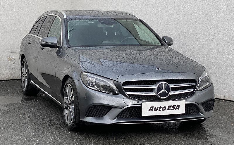 Mercedes-Benz Třída C 2.0CDi  C220