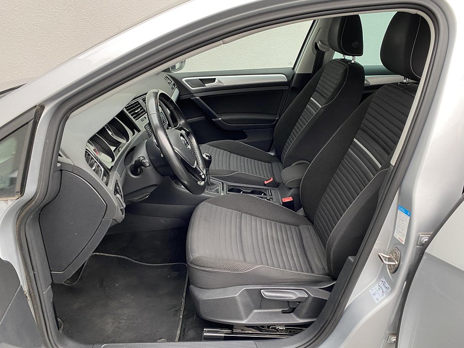 Volkswagen Golf 2.0 TDi CUP