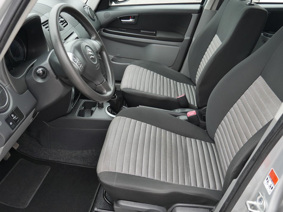 Suzuki SX4 1.6i  4x4