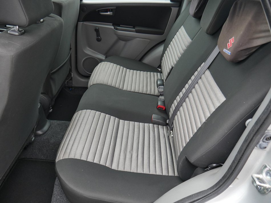 Suzuki SX4 1.6i  4x4