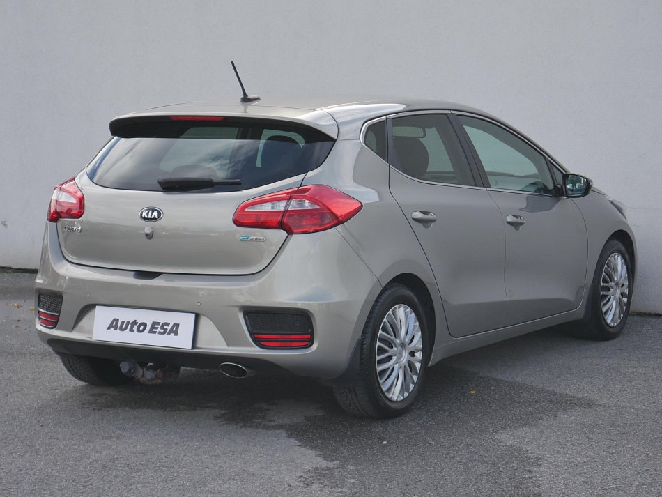 Kia Ceed 1.6 GDi Exclusive