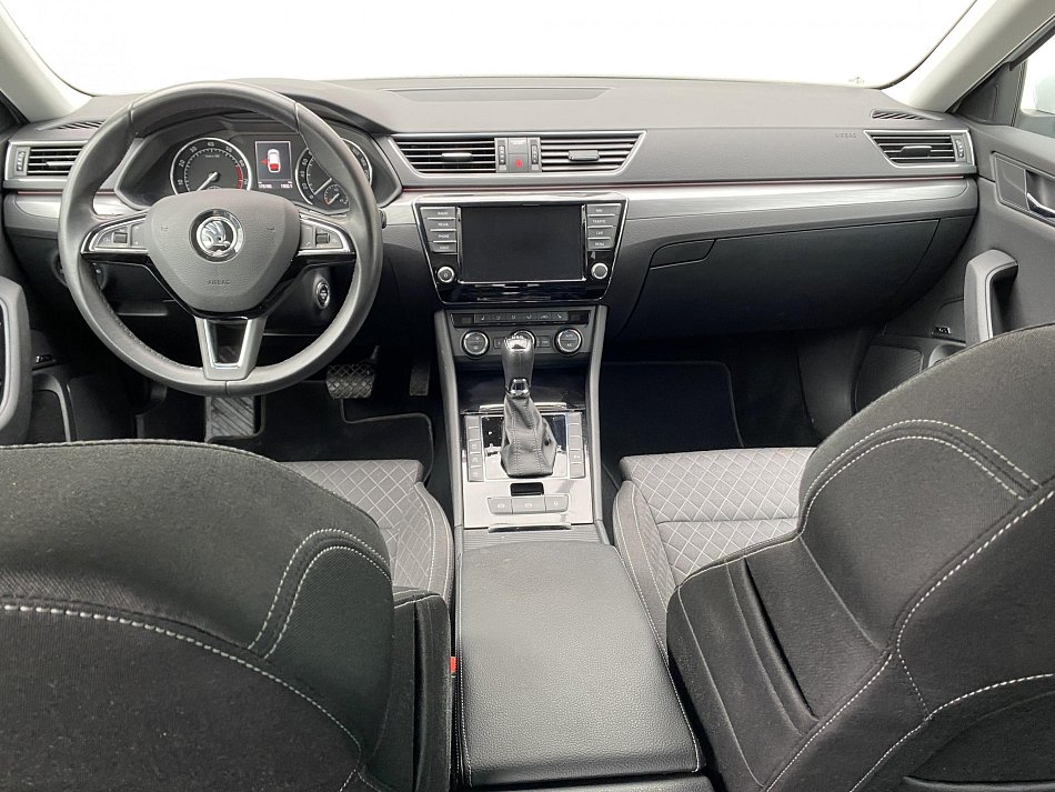 Škoda Superb III 2.0 TSi Style