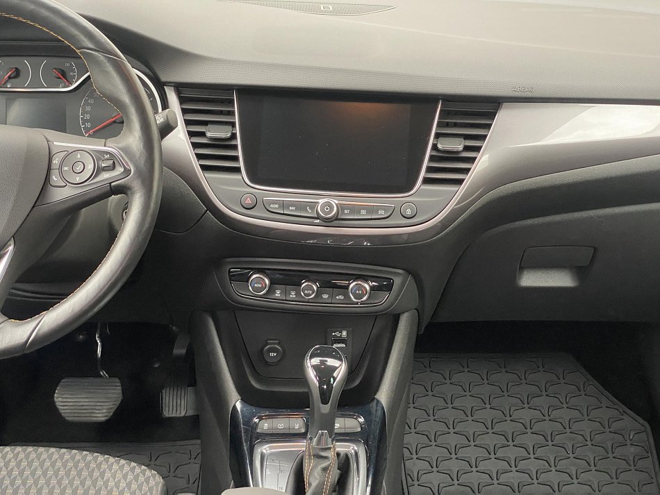 Opel Crossland X 1.2 T Innovation