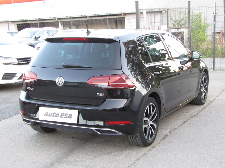 Volkswagen Golf 1.4 TSi 