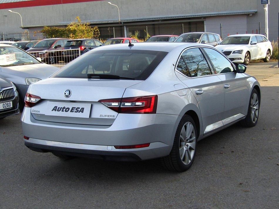 Škoda Superb III 1.8 TSi Style