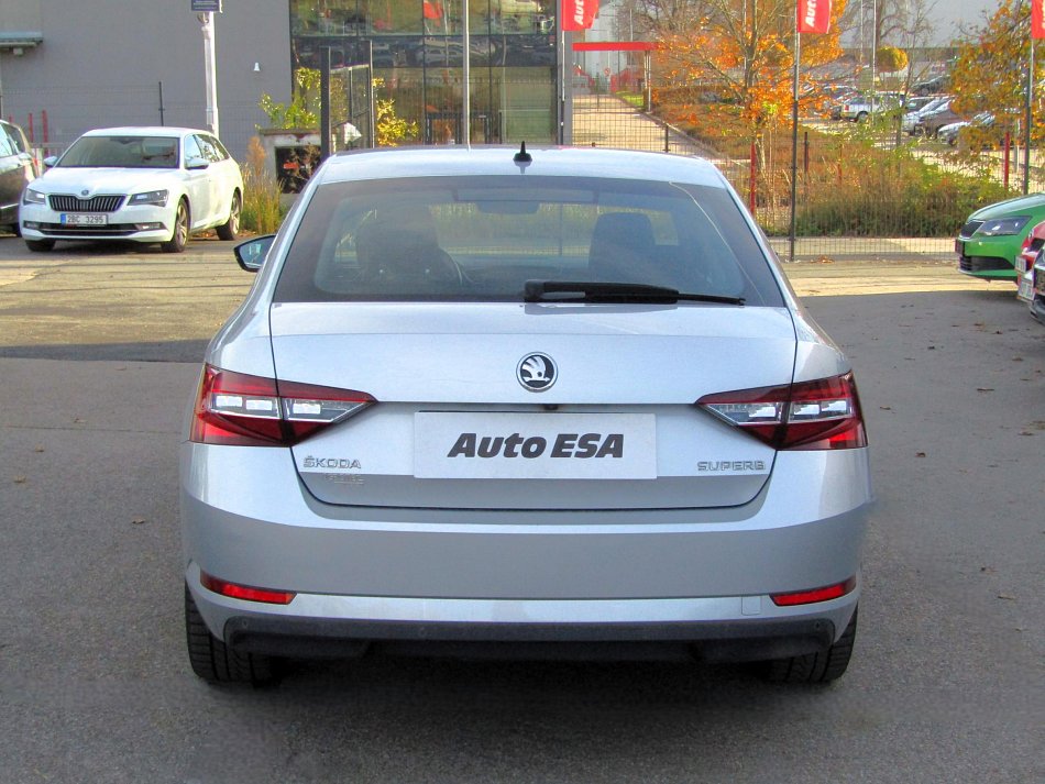 Škoda Superb III 1.8 TSi Style