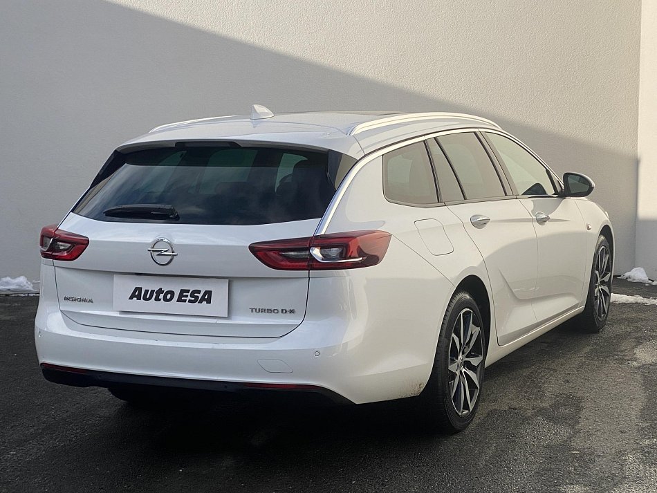 Opel Insignia 2.0 CDTI 