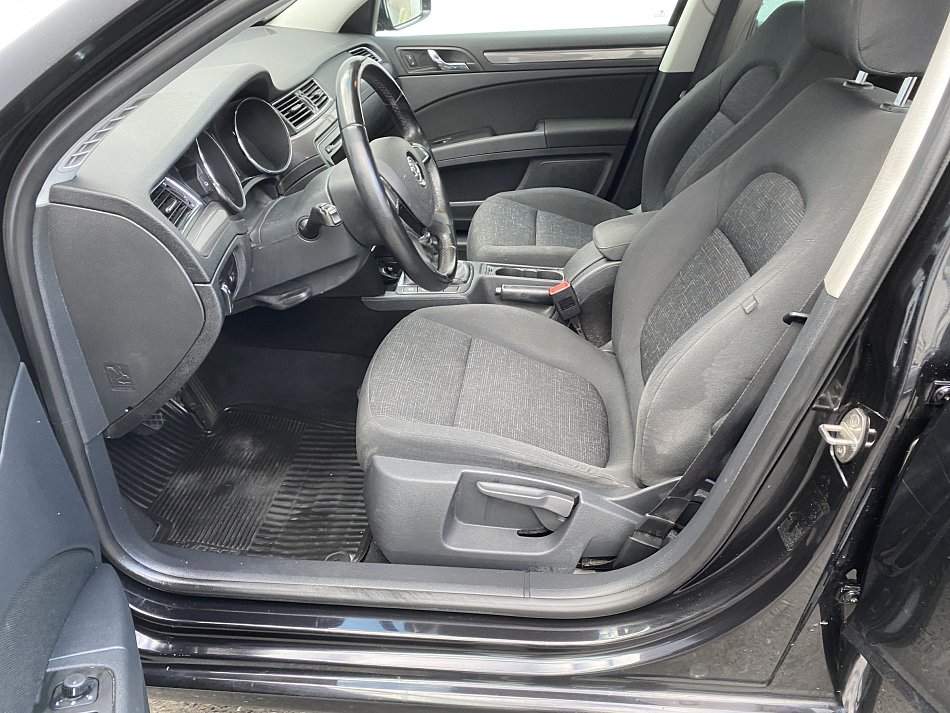 Škoda Superb II 2.0 TDi Active 4x4