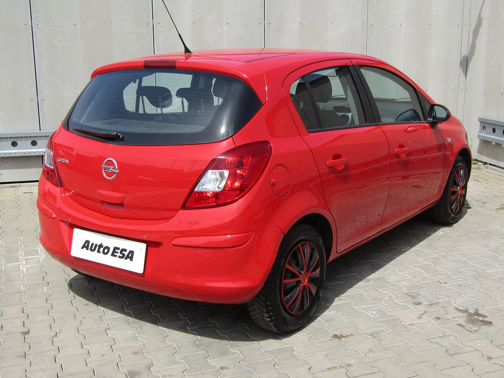 Opel Corsa 1.2i 