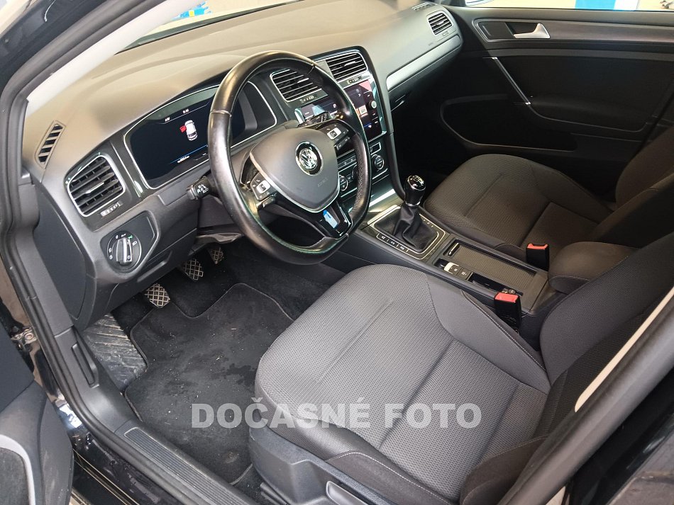 Volkswagen Golf 1.4 TSi 