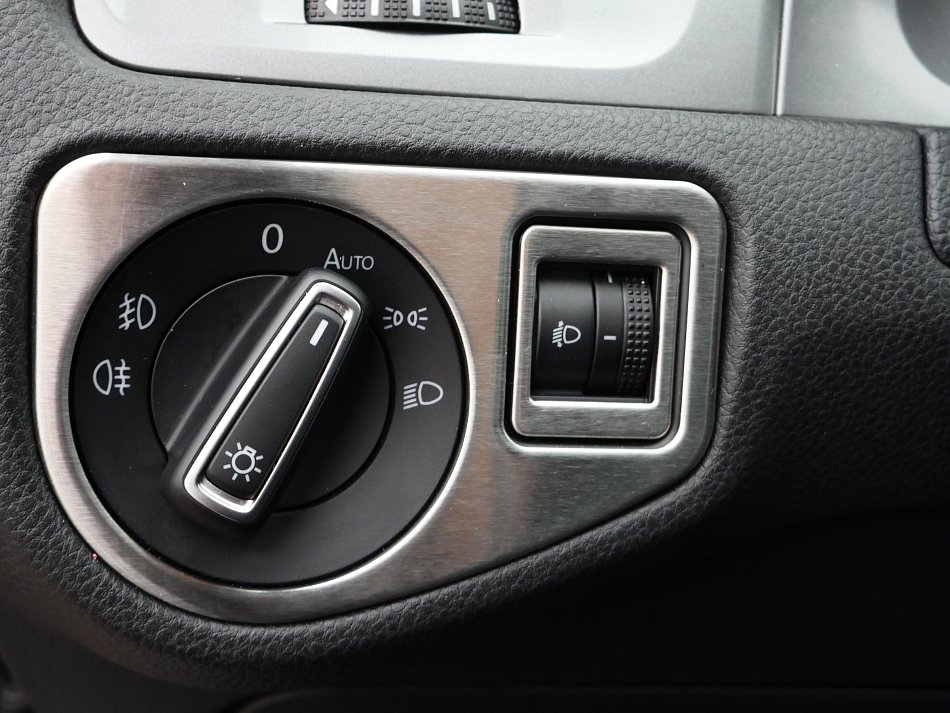 Volkswagen Golf 2.0 TDi Lounge