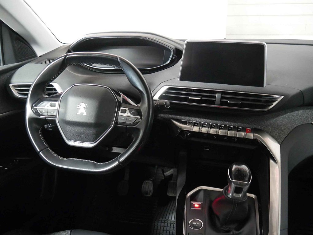 Peugeot 3008 1.5 HDi 
