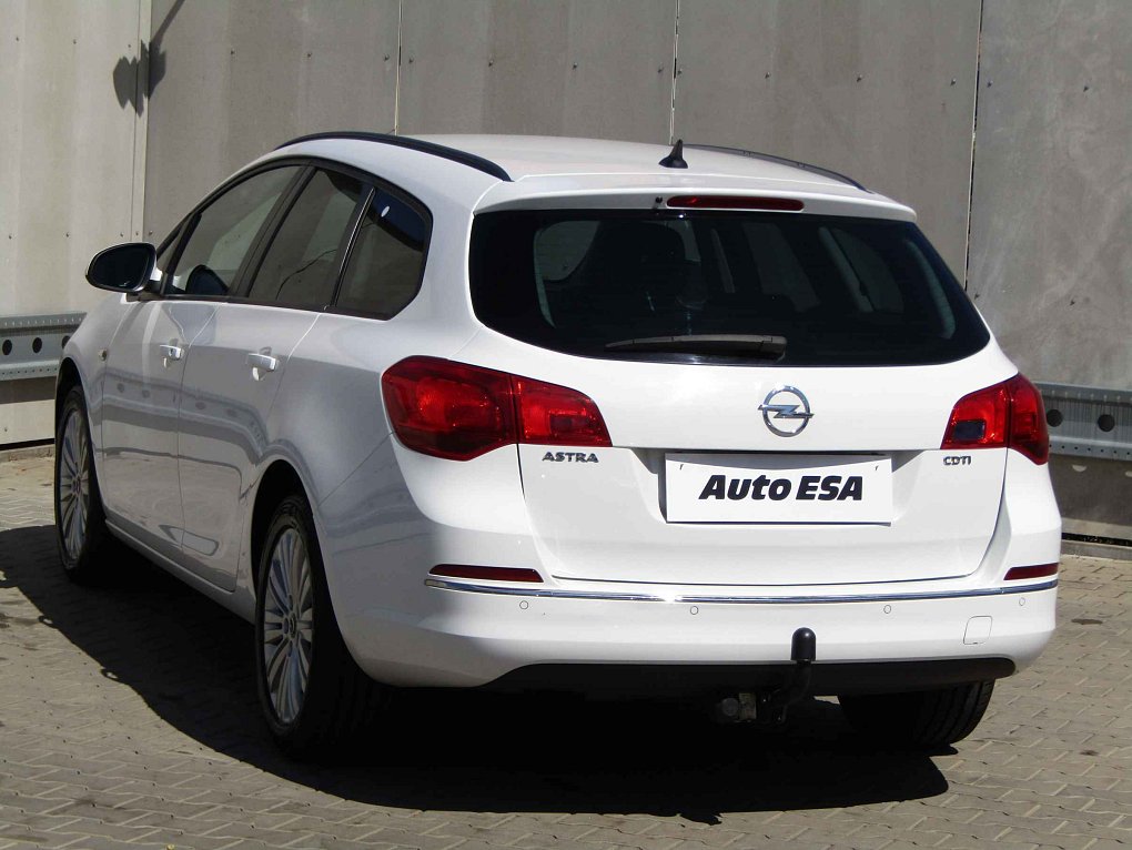 Opel Astra 1.6 CDTi 