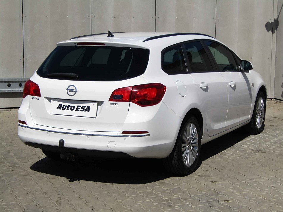 Opel Astra 1.6 CDTi 