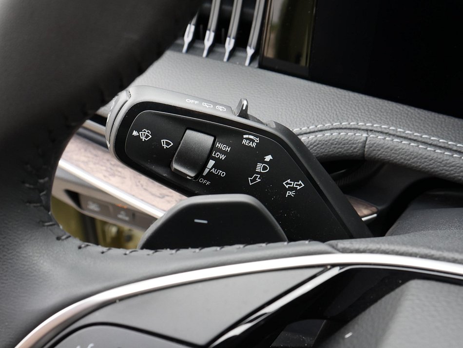 Škoda Superb IV 2.0 TDi L&K 4x4