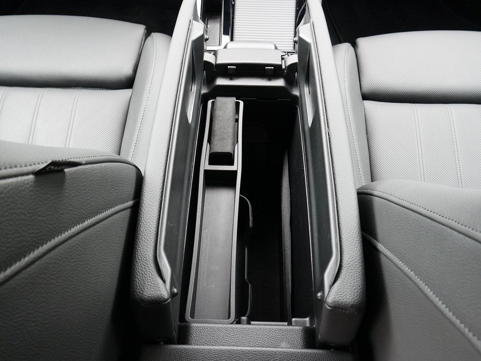 Škoda Superb IV 2.0 TDi L&K 4x4