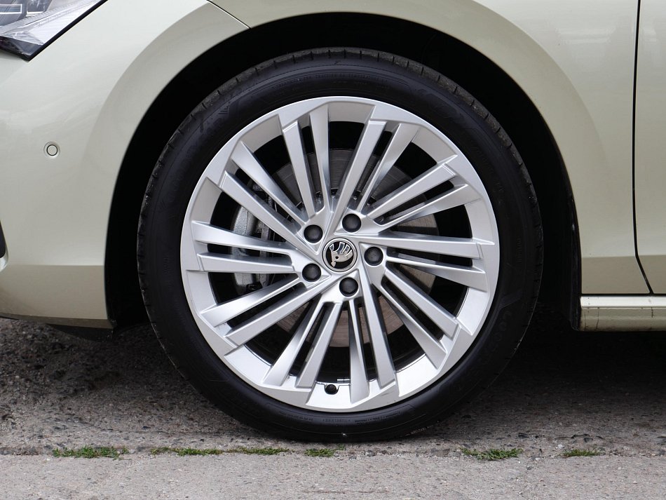 Škoda Superb IV 2.0 TDi L&K 4x4