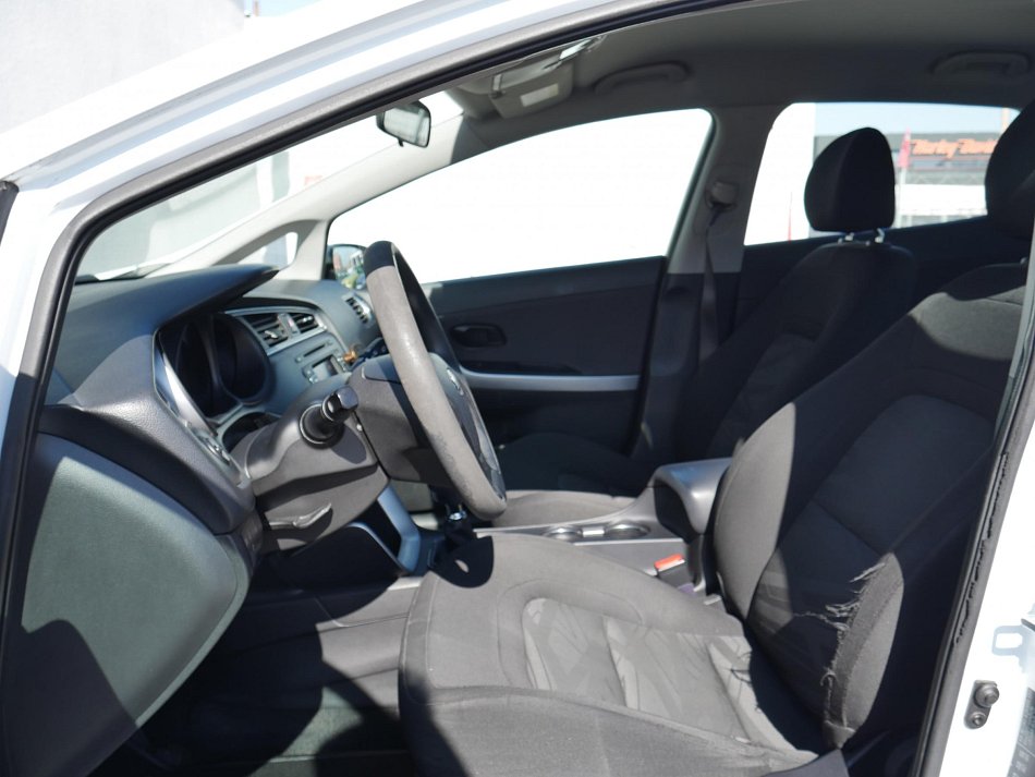 Kia Ceed 1.4 CVVT 