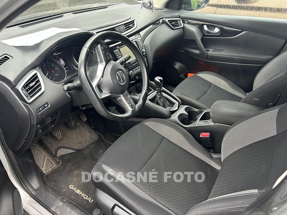 Nissan Qashqai 1.2DIG-T 