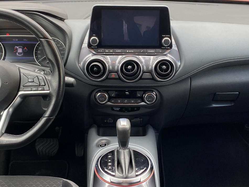 Nissan Juke 1.0DIG-T 
