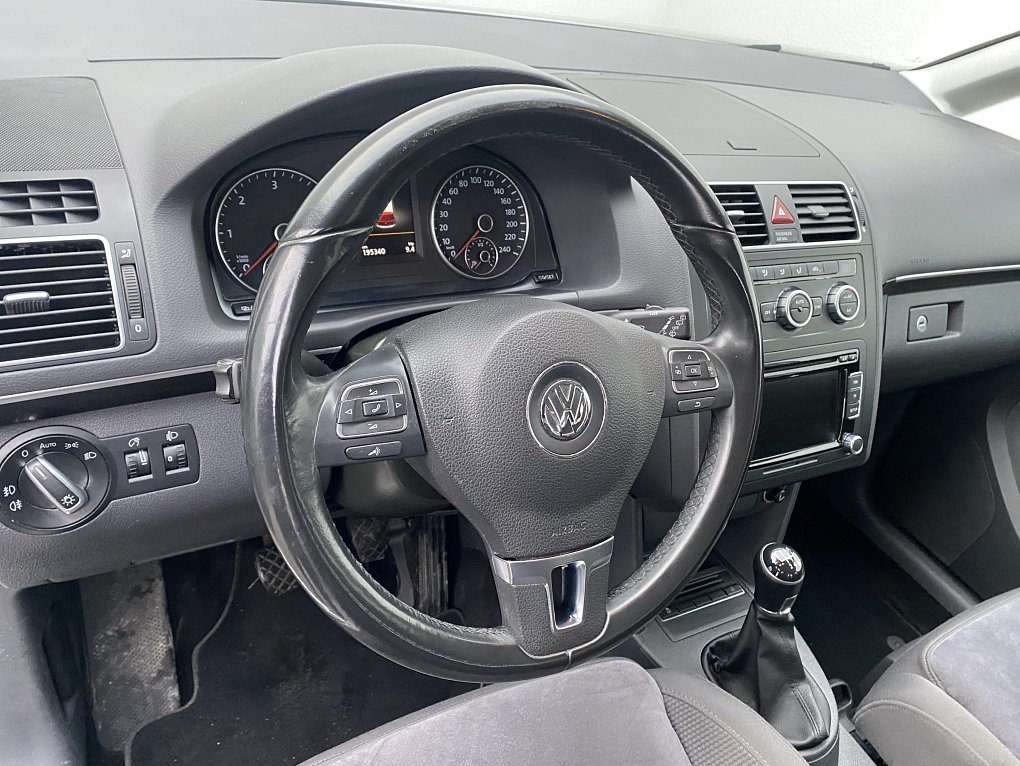 Volkswagen Touran 2.0 TDi Highline