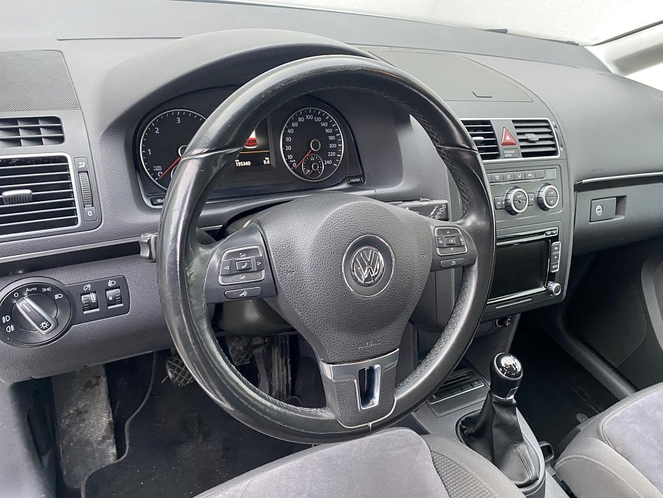 Volkswagen Touran 2.0 TDi Highline