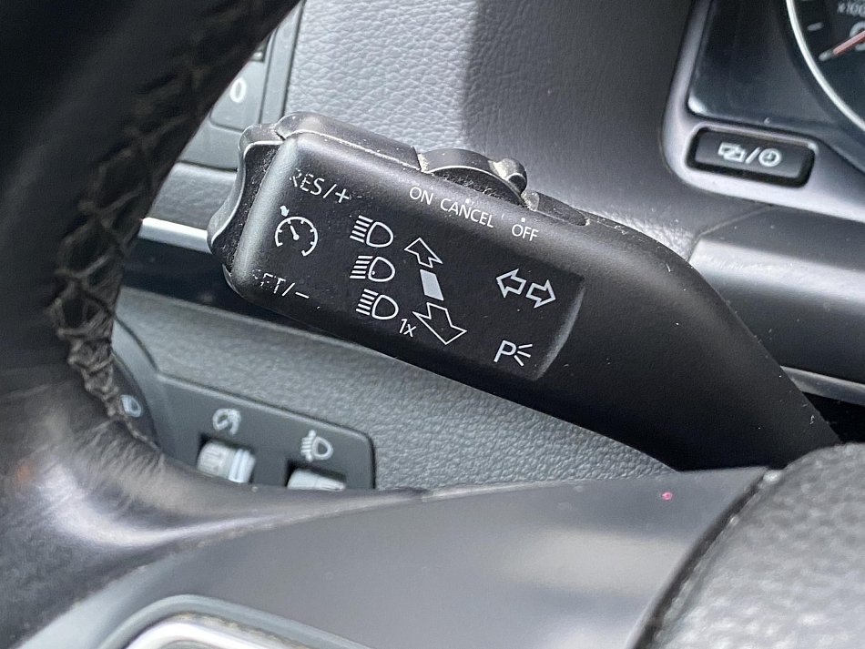 Volkswagen Touran 2.0 TDi Highline