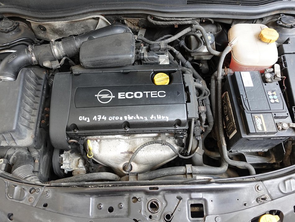 Opel Astra 1.6i 