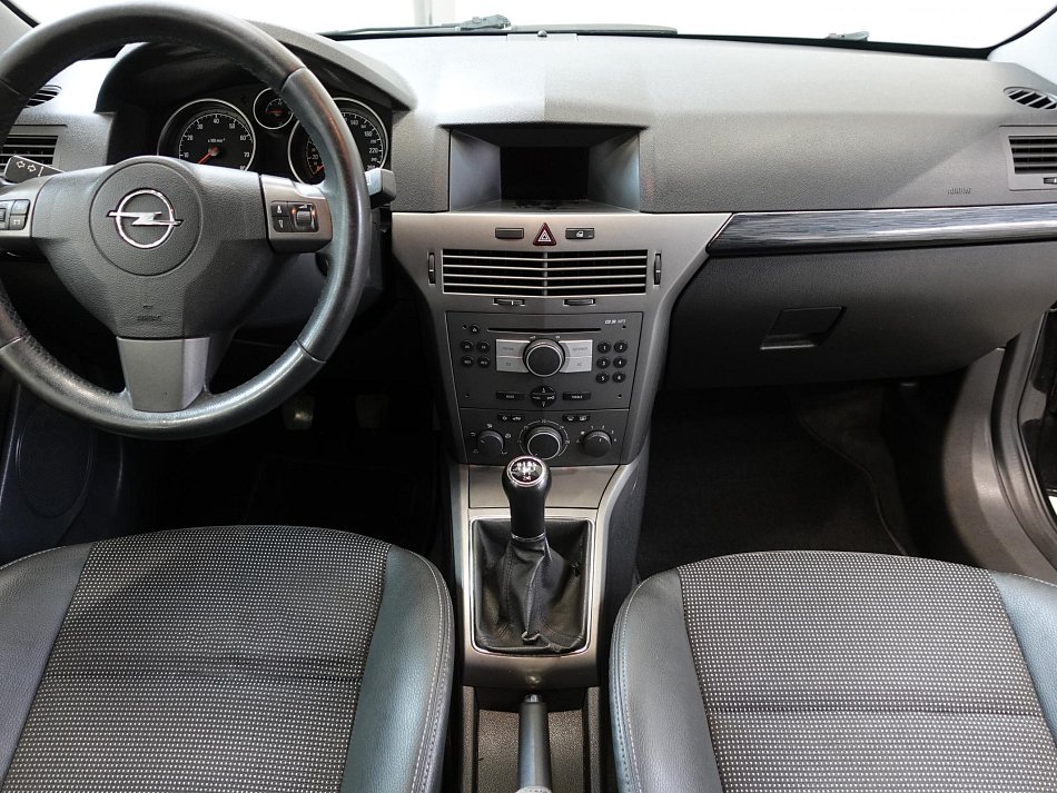 Opel Astra 1.6i 