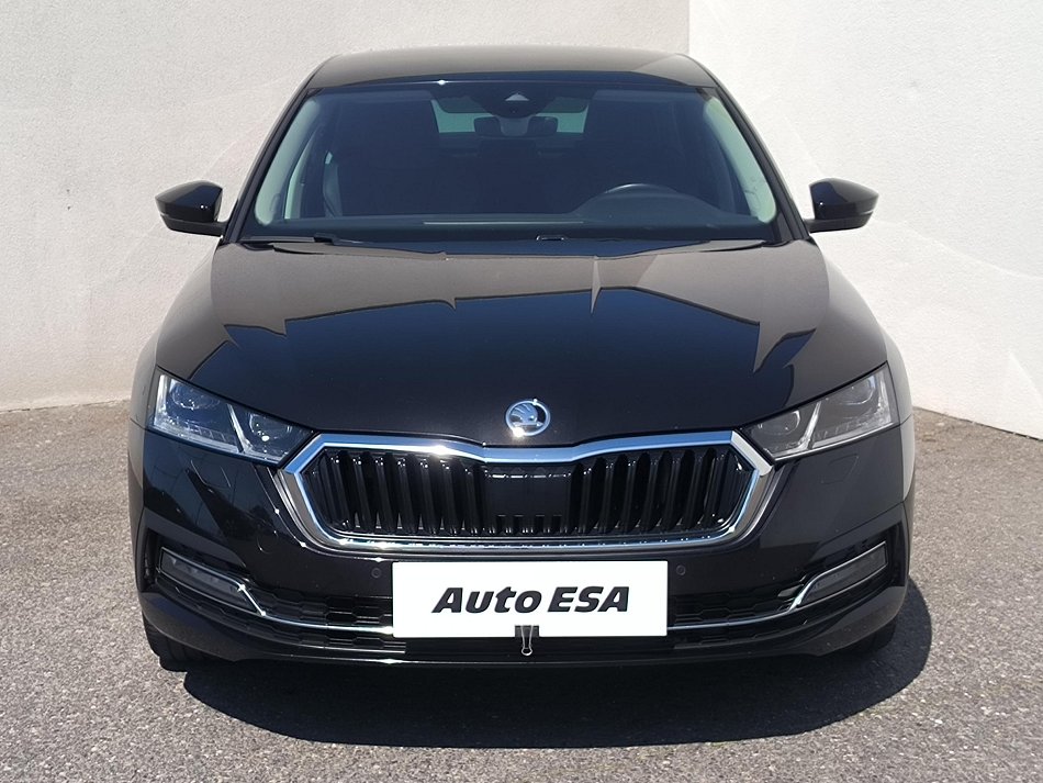 Škoda Octavia IV 1.5 TSi Style