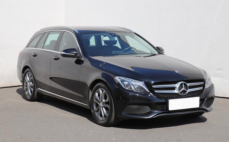 Mercedes-Benz Třída C 2.0 